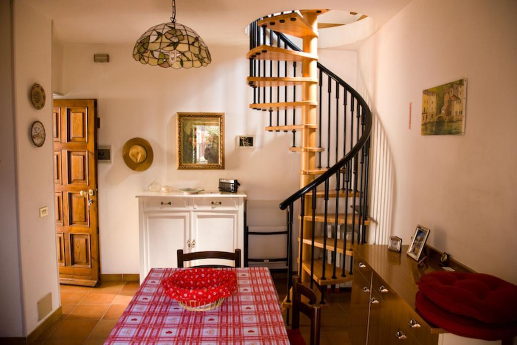 Hotel La Turr De Mezz Nesso Habitación foto
